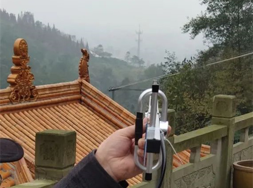 案例I深山千米寺庙，信号满格的秘密